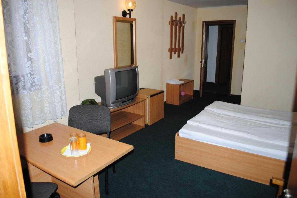 Hotel West Шкея Номер фото