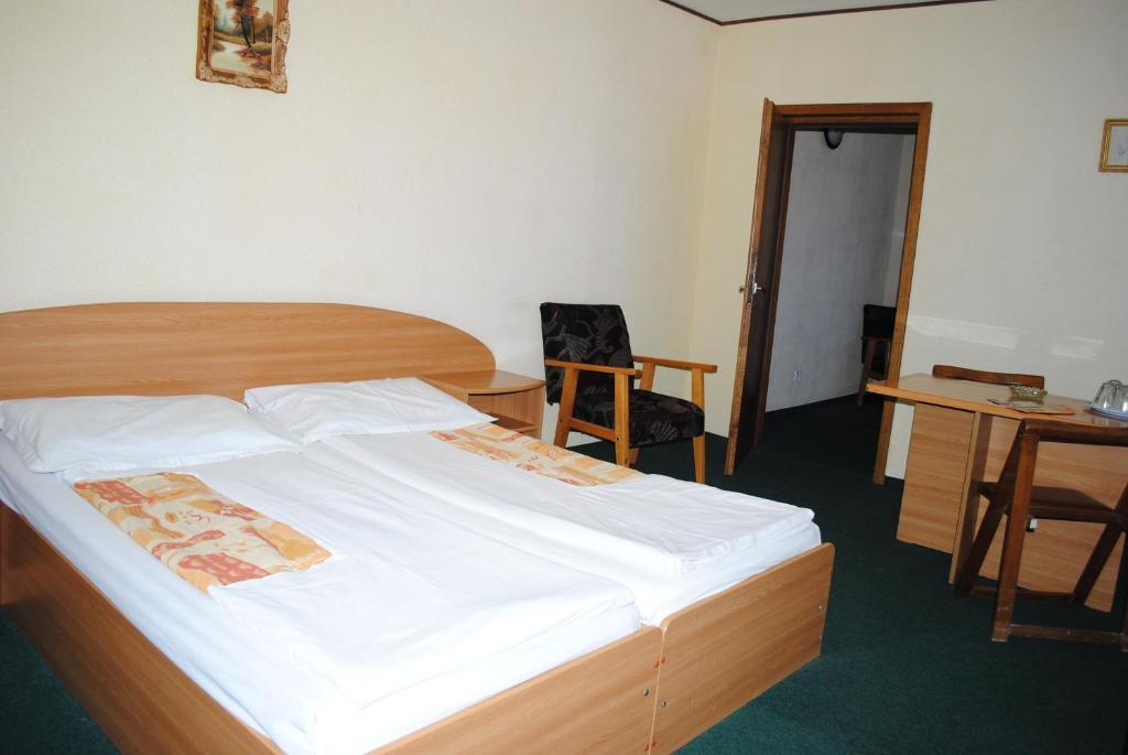 Hotel West Шкея Номер фото