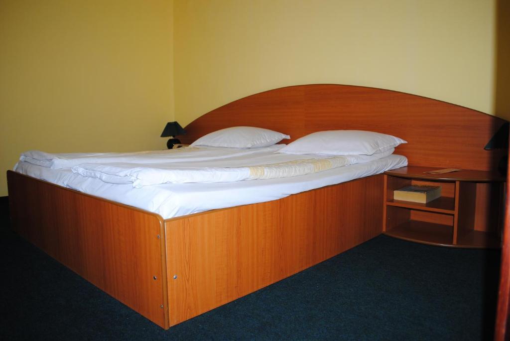 Hotel West Шкея Номер фото