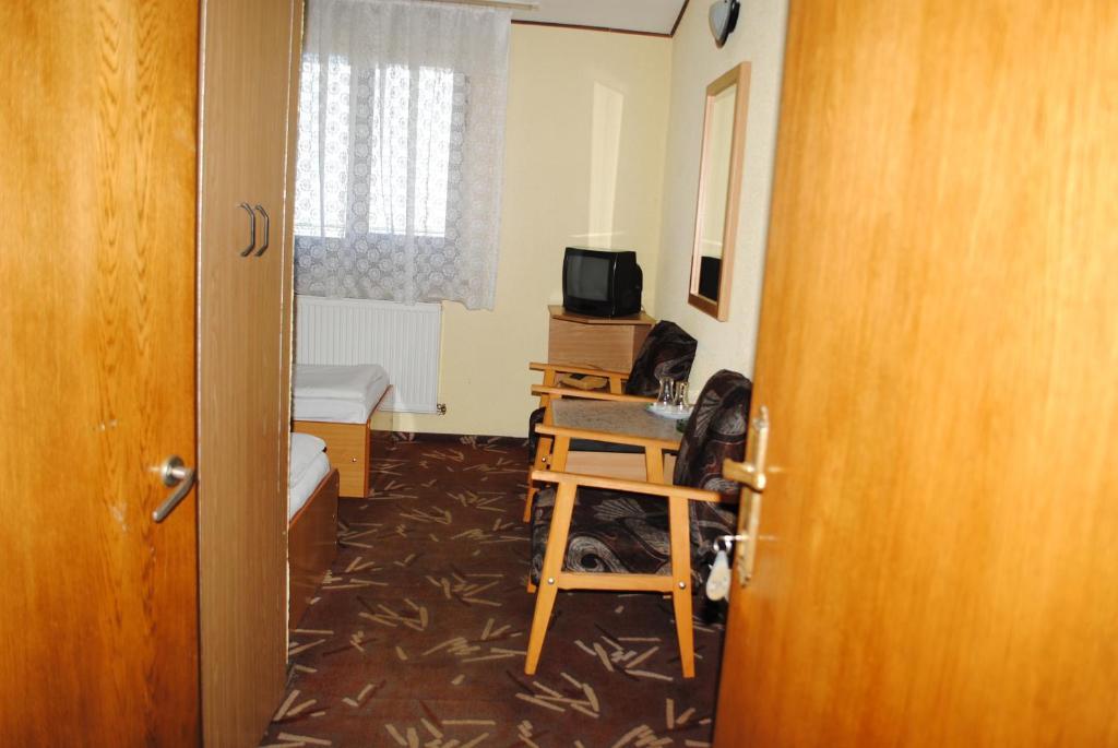 Hotel West Шкея Номер фото
