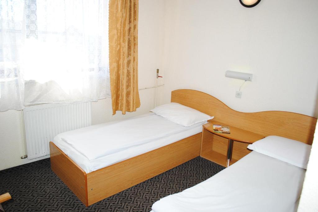 Hotel West Шкея Номер фото
